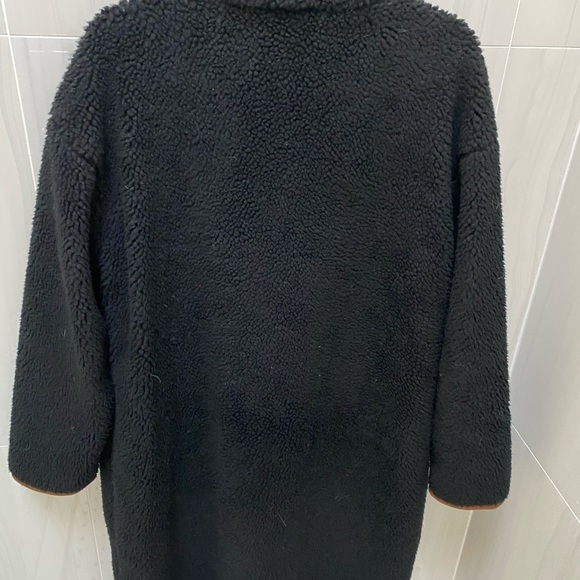 Black long Teddy bear coat with zip and brown trim - Picture 2 of 5